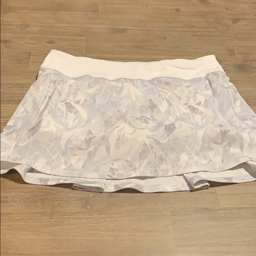 Lululemon Pace Rival Skirt  10 (Tall) -